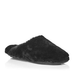NIB Genunie Shearling Natori Black Slippers